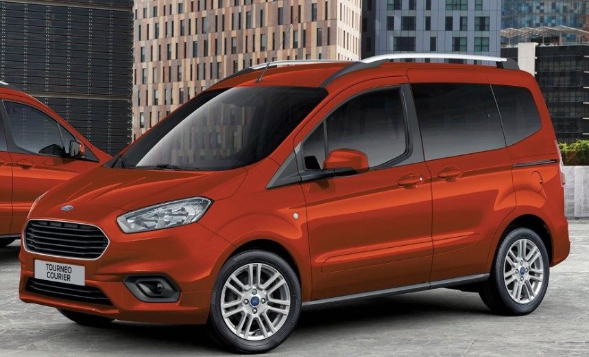 FORD TOURNEO COURIER